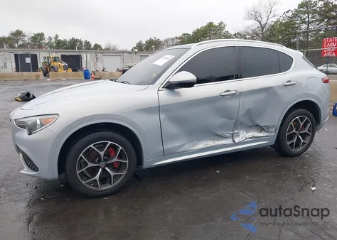 2021 Alfa Romeo Stelvio Ti Awd z USA, uszkodzony, nr VIN ZASPAKBN0M7D14705